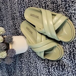 🌷 Muk Luks Women's Mint Slide Sandals